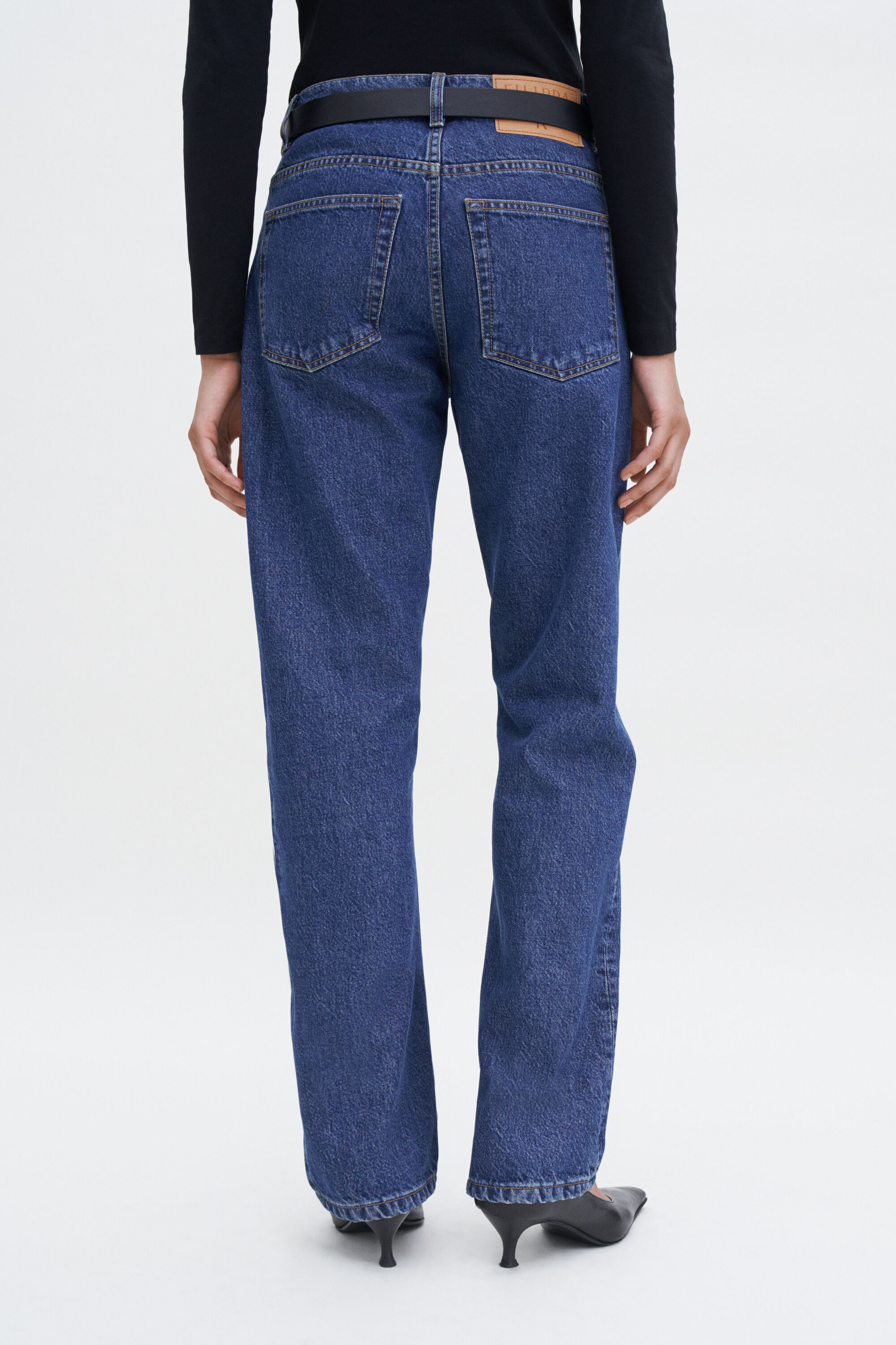 Classic Straight Jeans - Mid Grey Wash | Filippa K