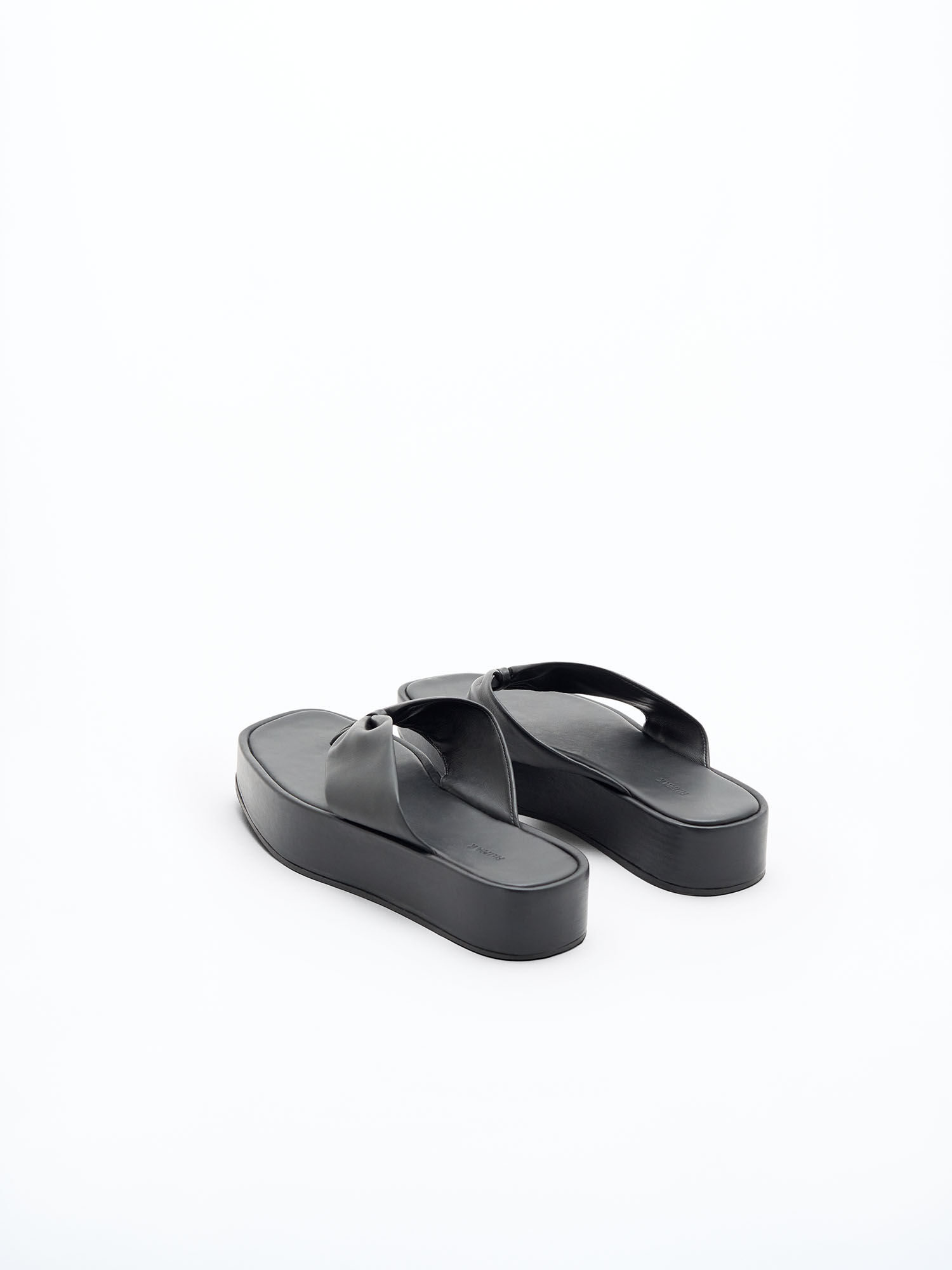 Tongs compens es Black Filippa K