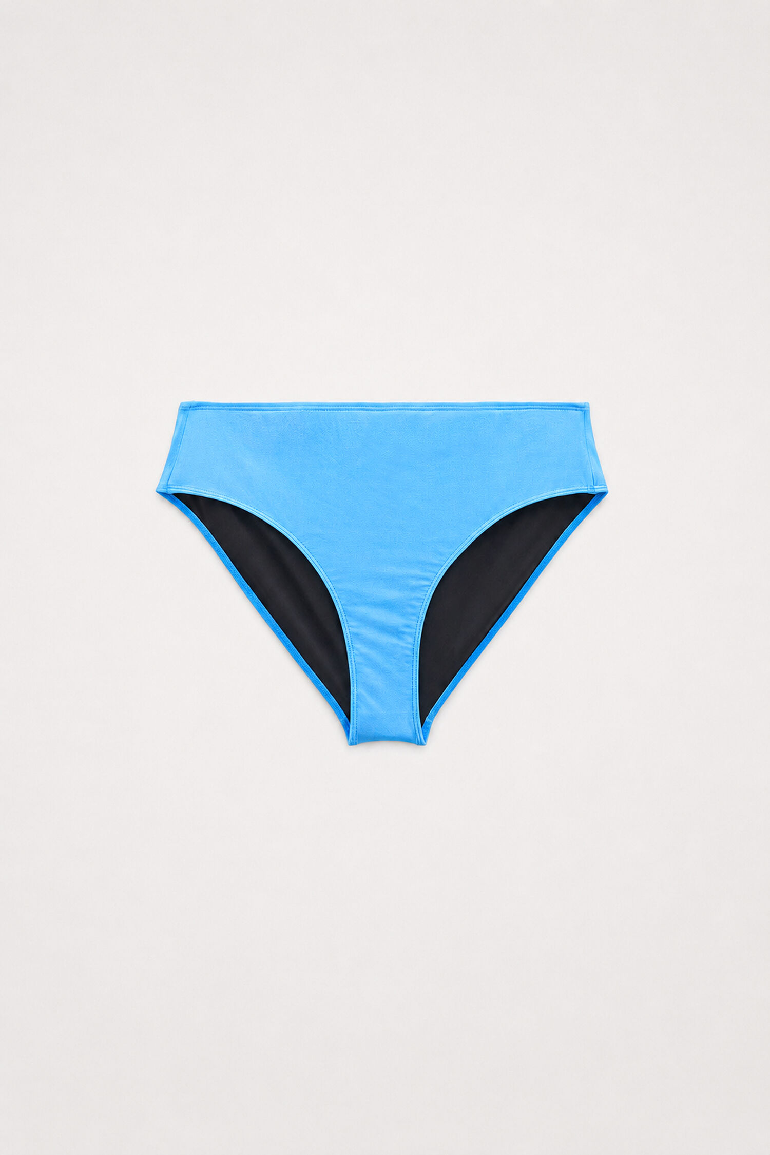Regular Briefs