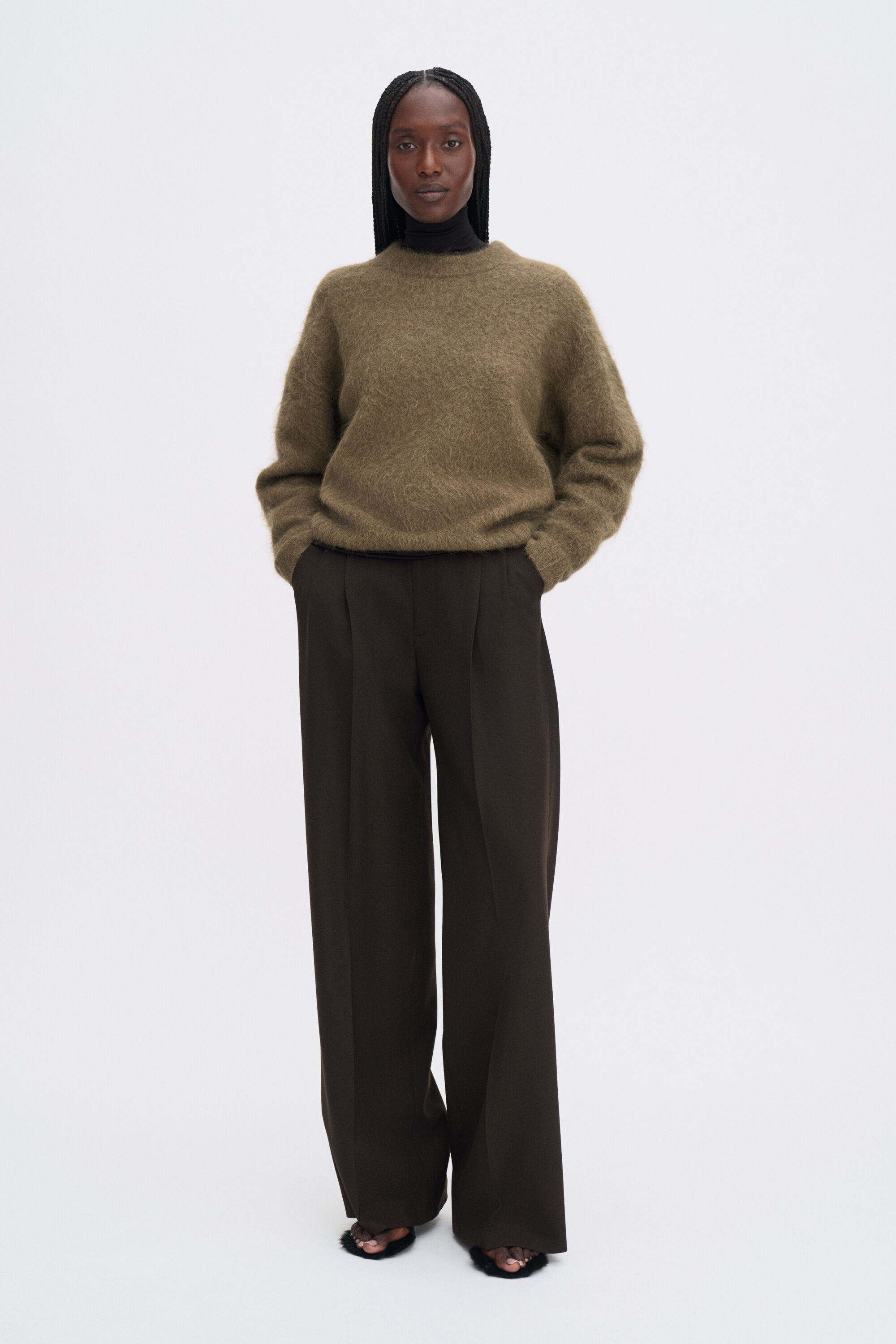 ENOF イナフ fluffy sweater 01 Fluffy Sweater - Olive Green | FILIPPA K