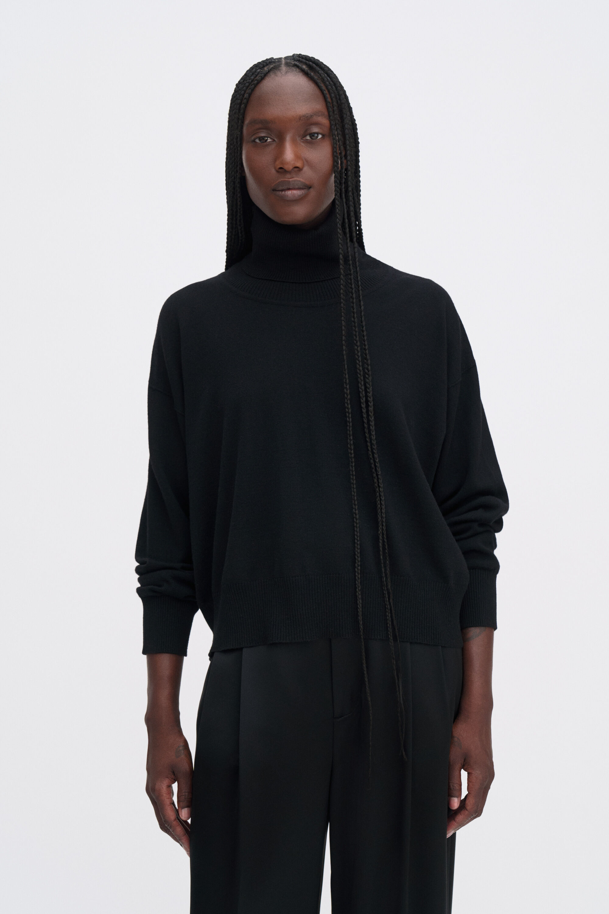 Relaxed Turtleneck Sweater - Black | FILIPPA K