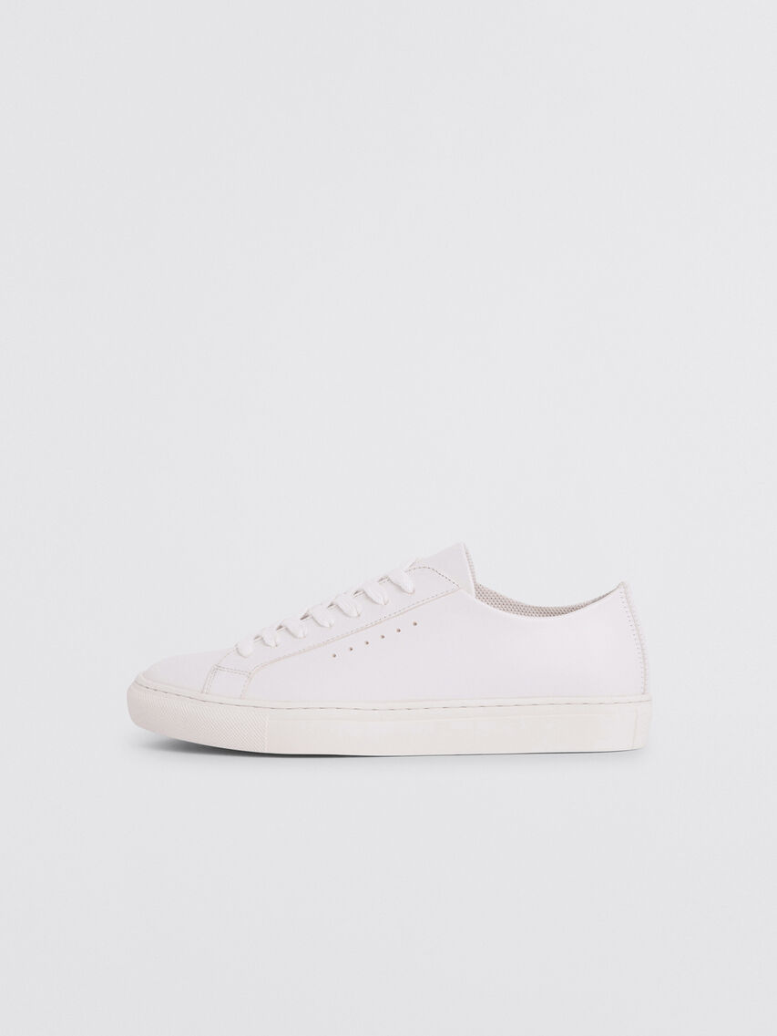 Kate Low Sneaker