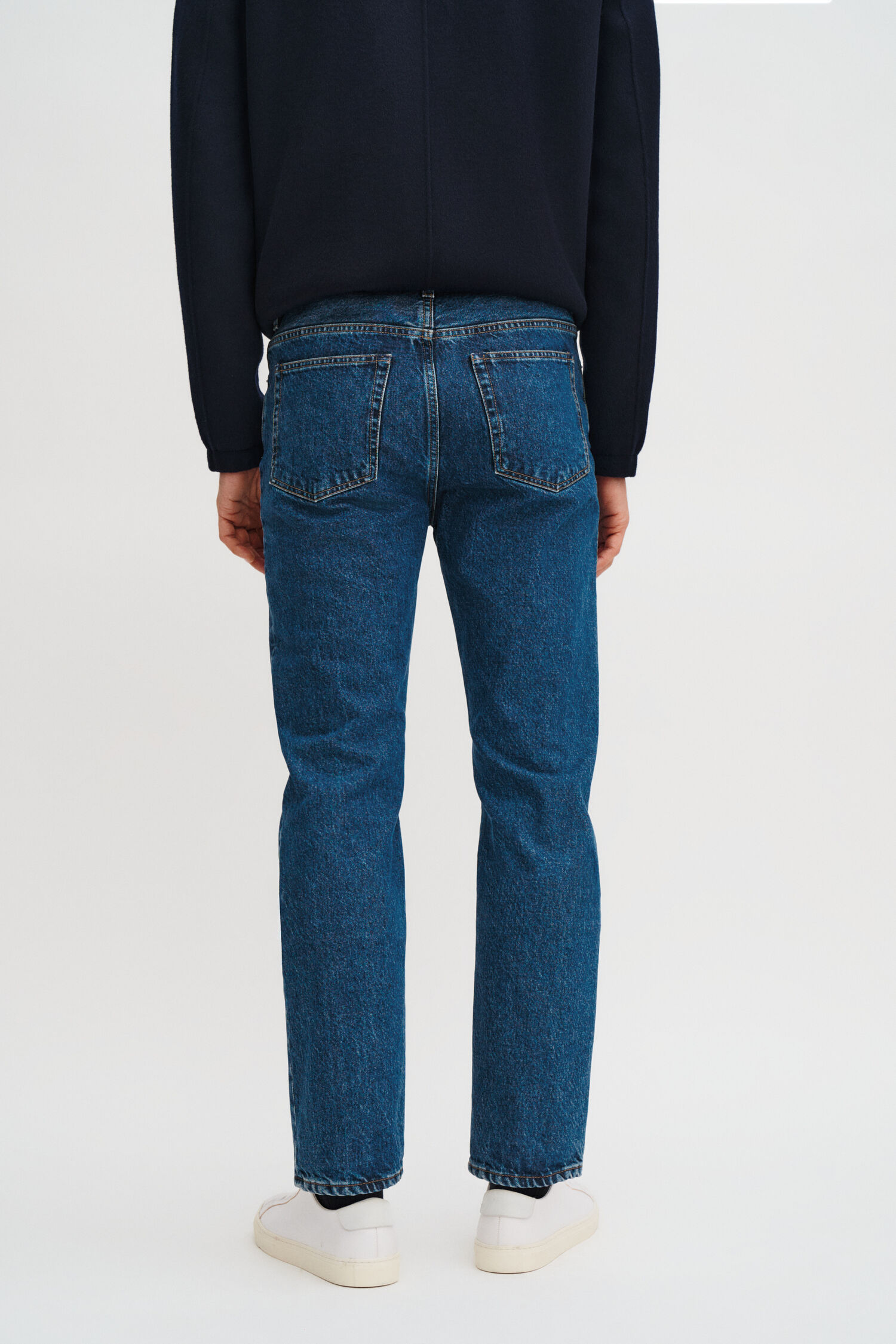 Tapered Cropped Jeans