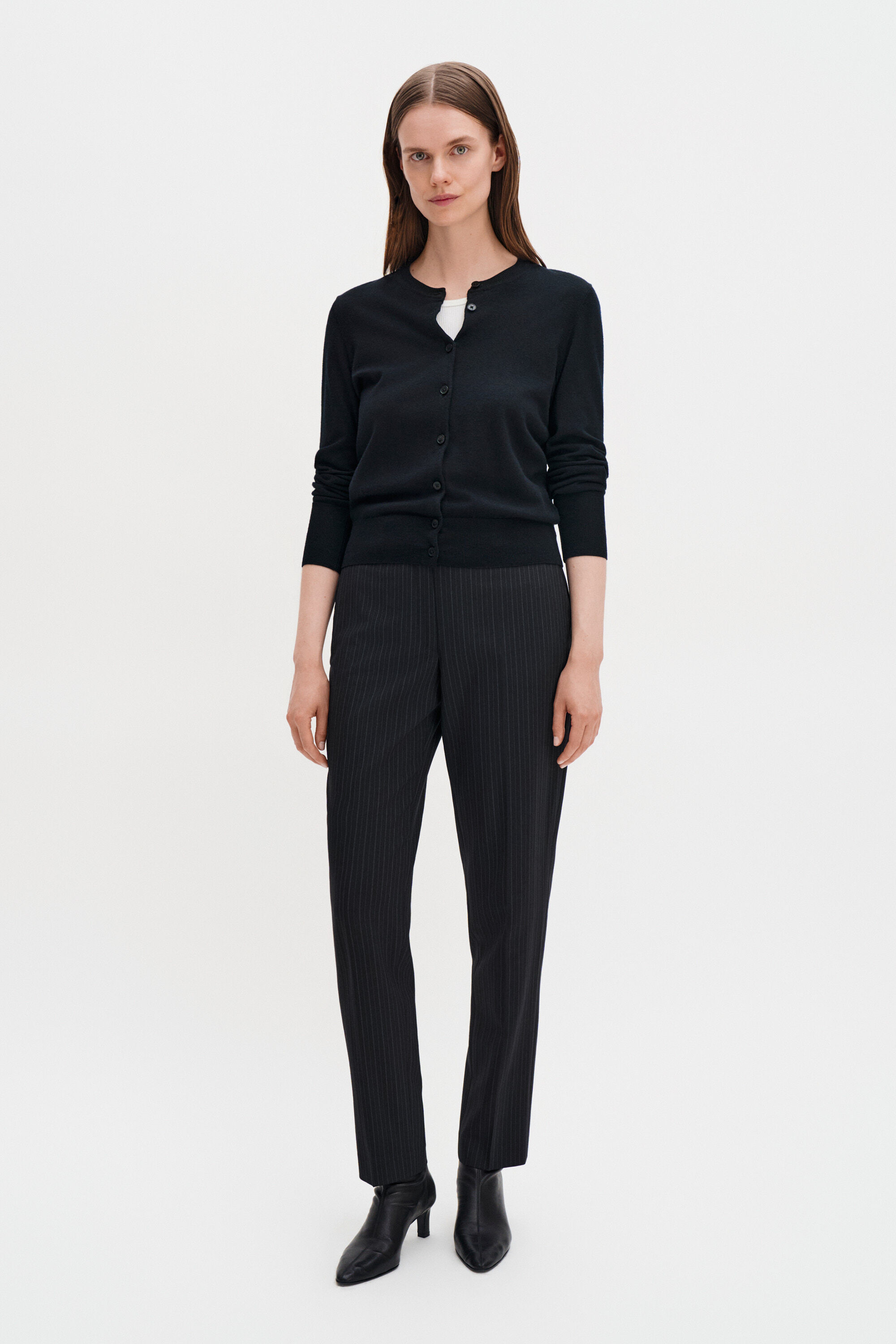 Merino Short Cardigan - Black | FILIPPA K