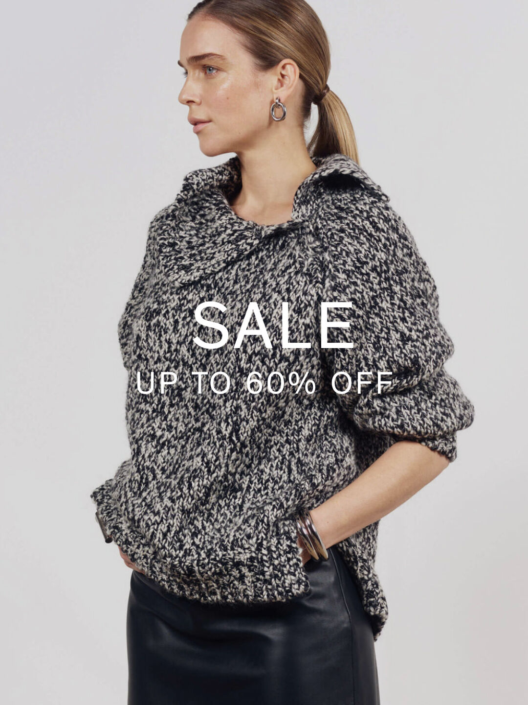 Fluffy Snood - Pearl Grey | FILIPPA K