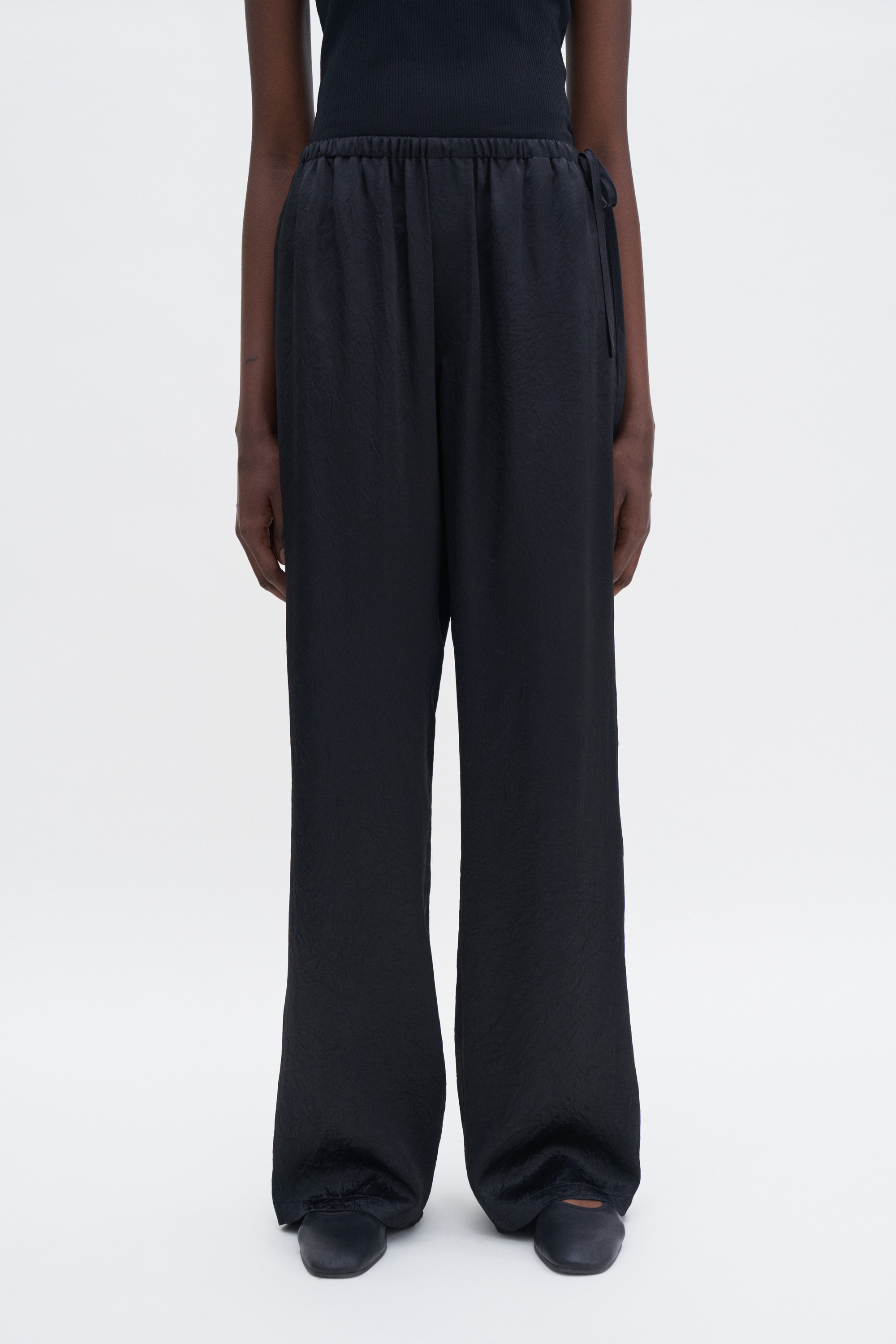 Filippa K Casual Crinkle Trousers In Black