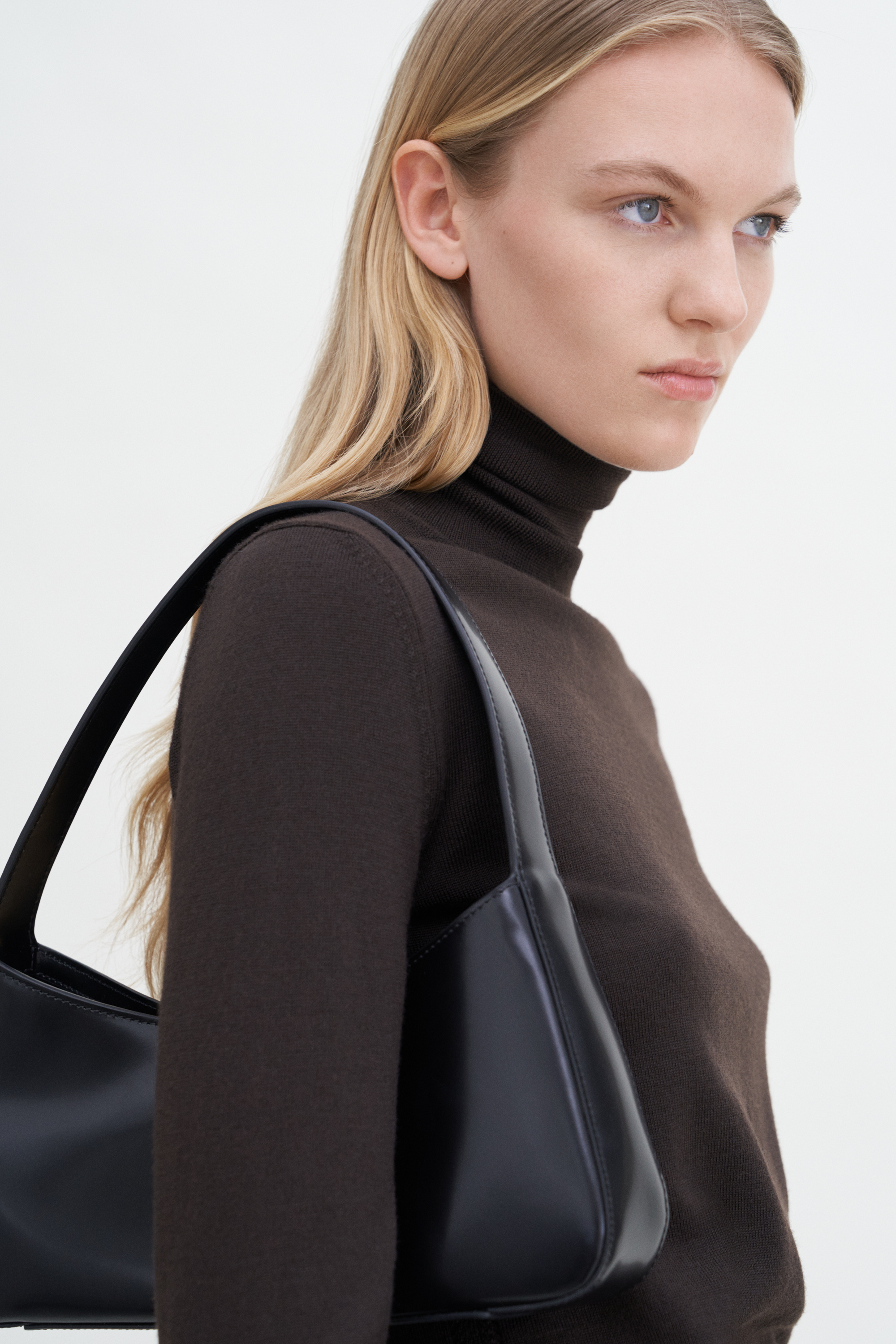 Filippa K Turtleneck Sweater In Brown