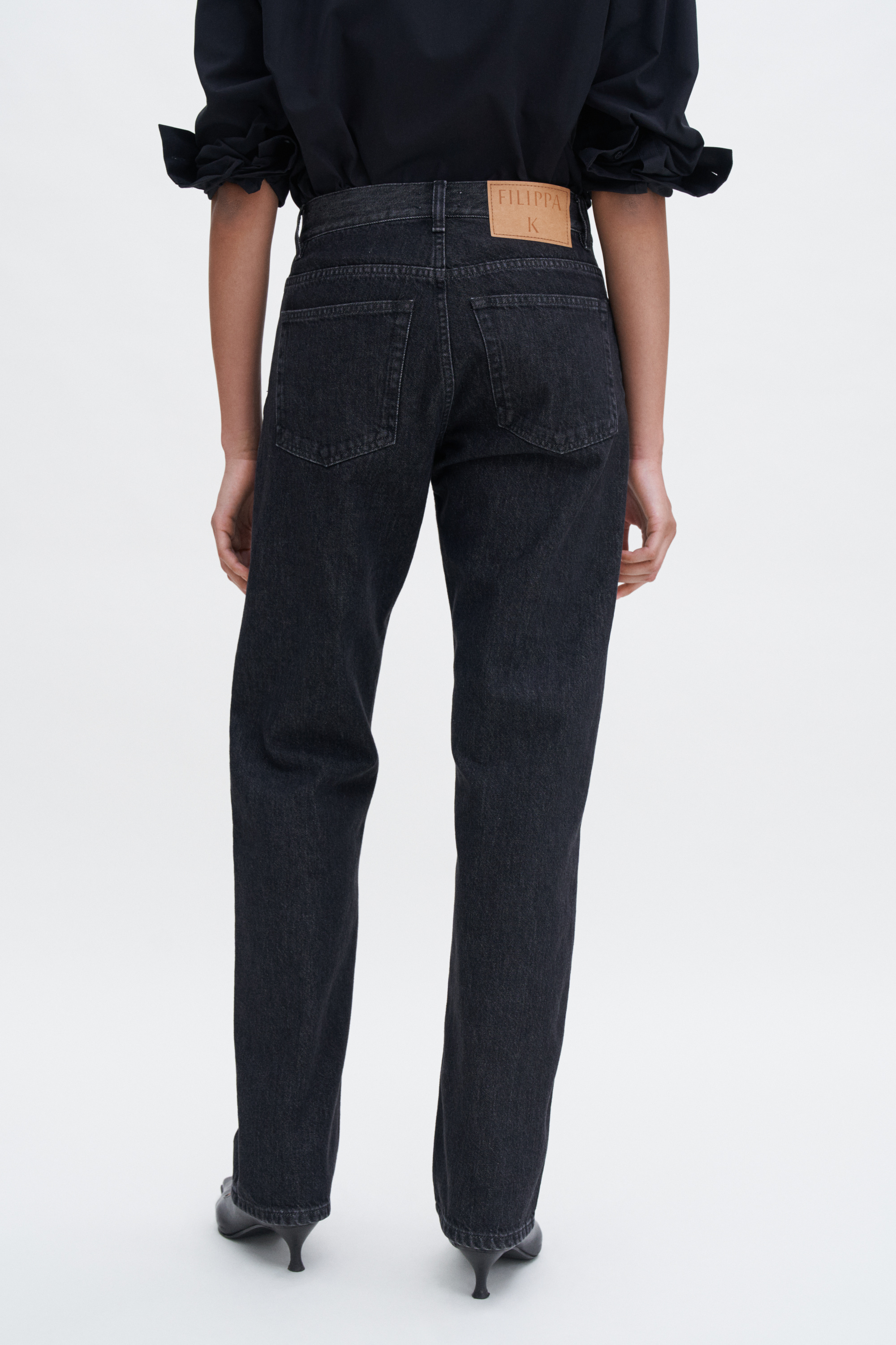 Filippa K Boyfriend Jeans In Black