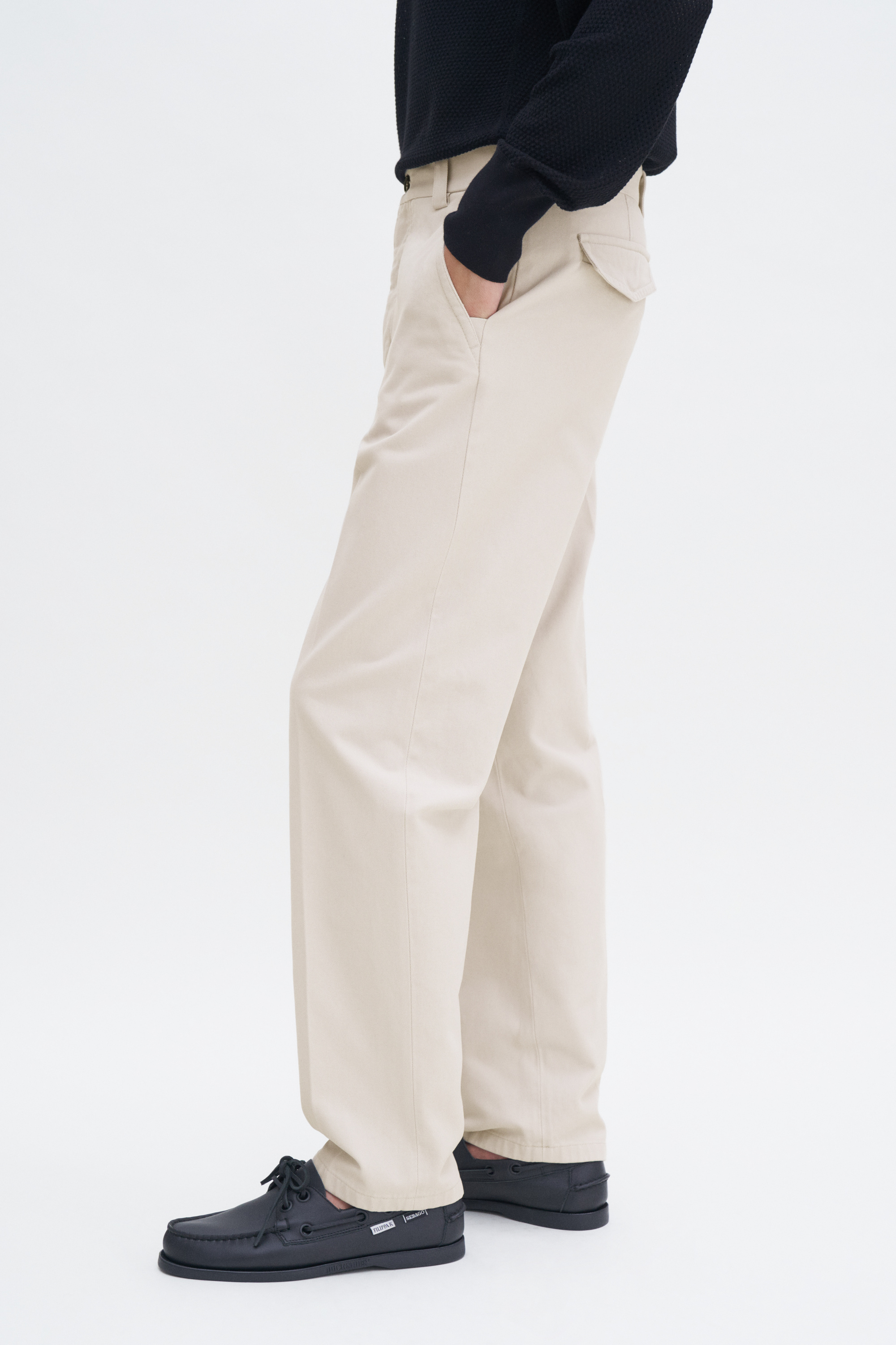 Filippa K Cotton Chino Trouser In Gray