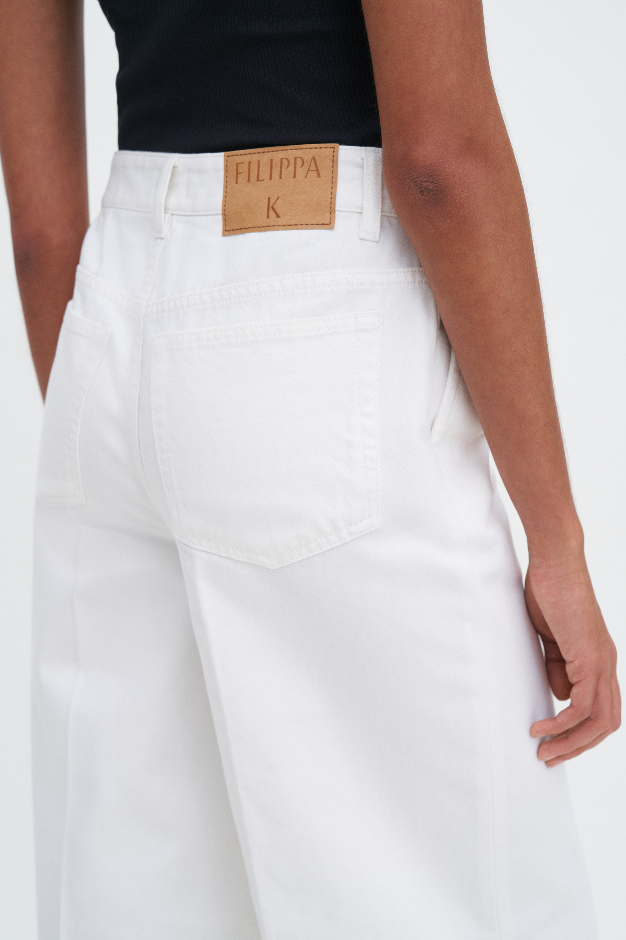 Filippa K Wide Leg Jean In White