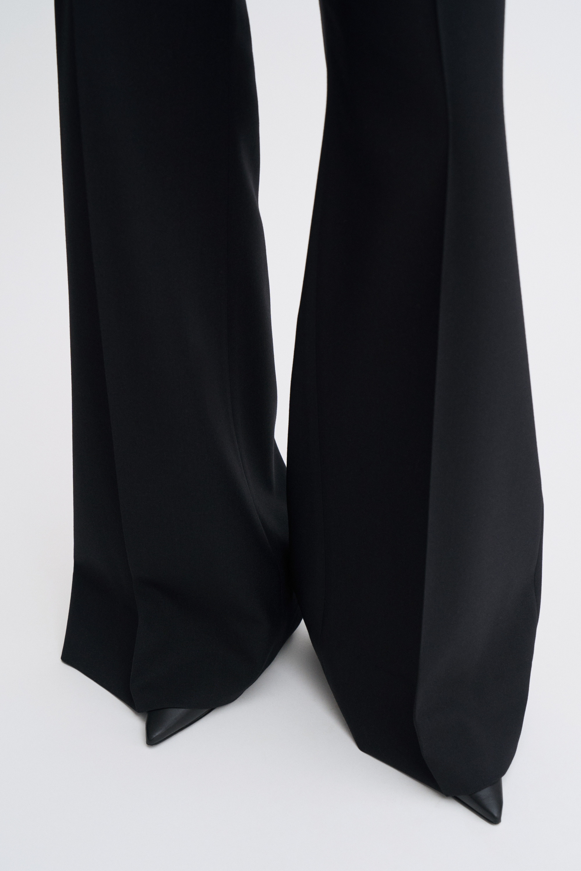 Filippa K Dionne Flare Trousers In Black