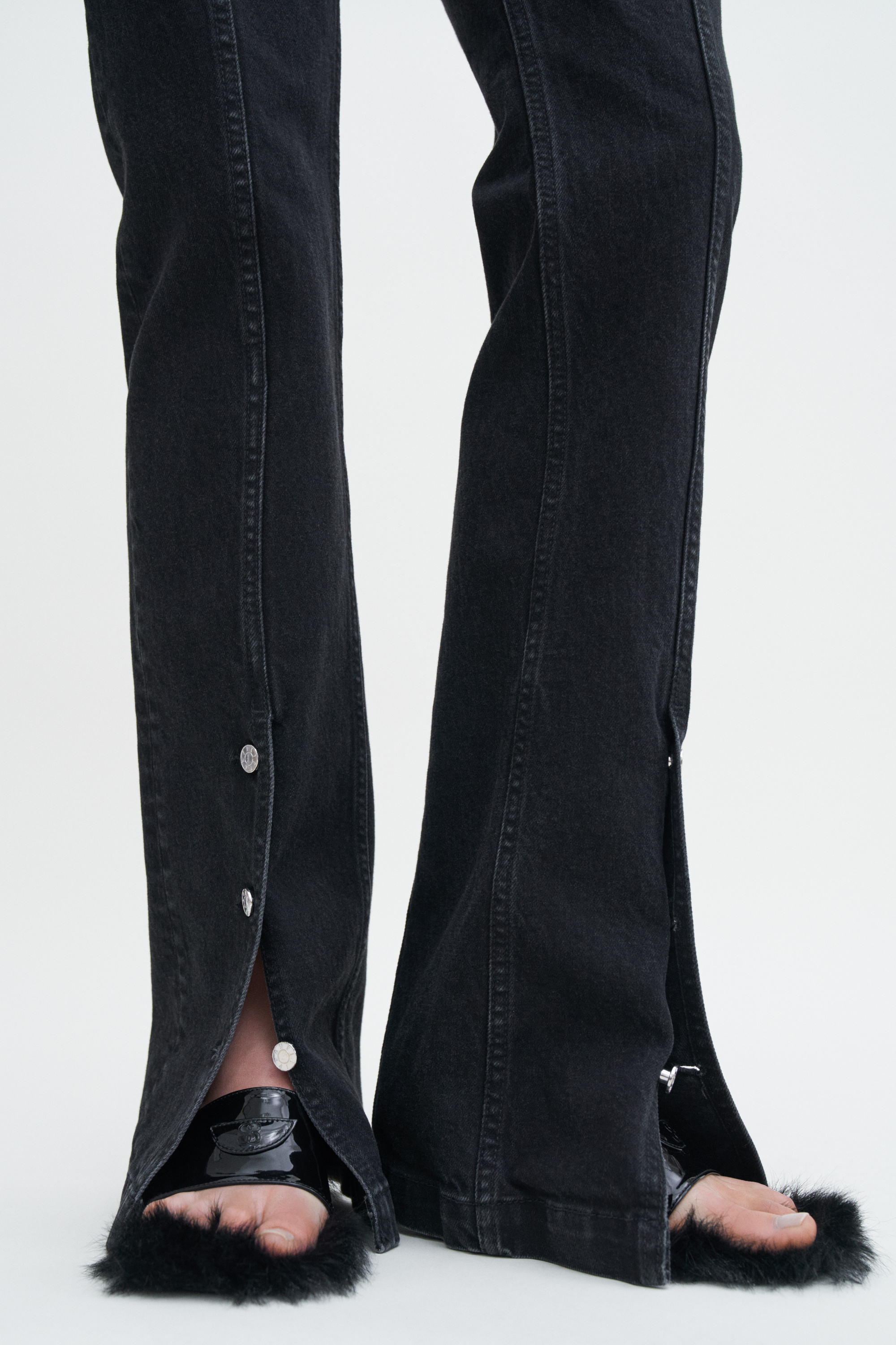 Filippa K 90s Stretch Button Front Jeans In Black