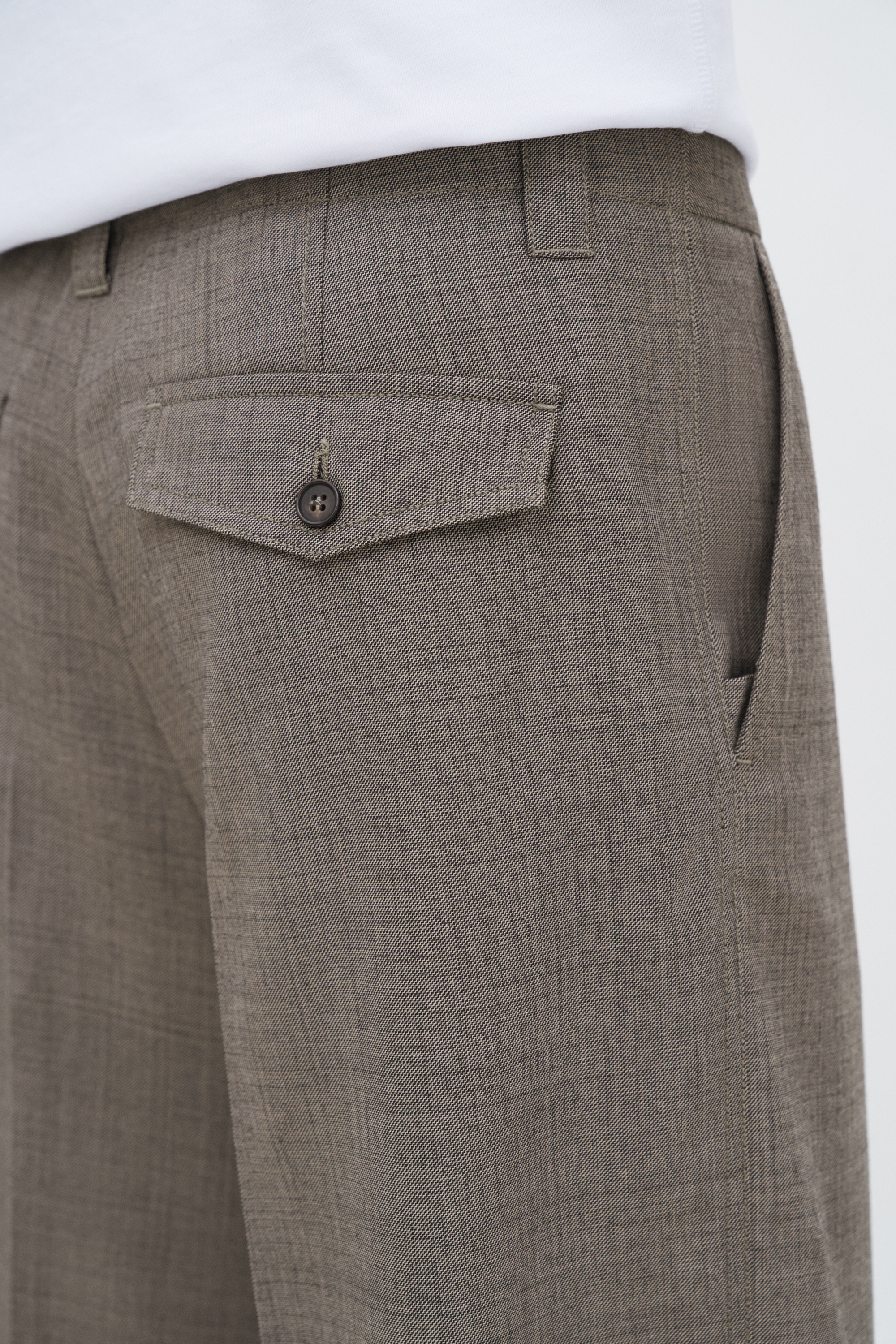 Filippa K Wool Blend Tailored Short In Beige