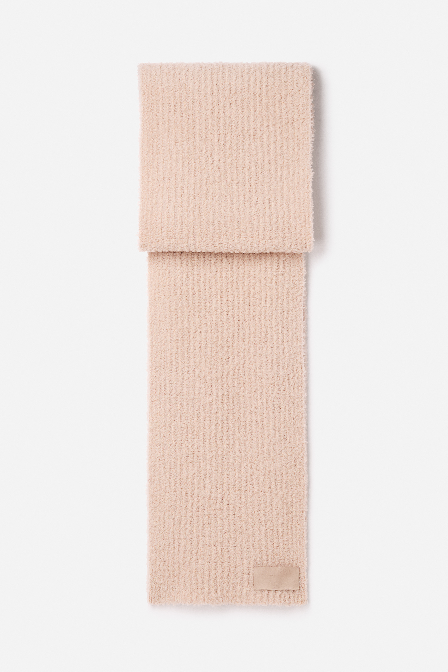 Filippa K Fluffy Scarf In Pink