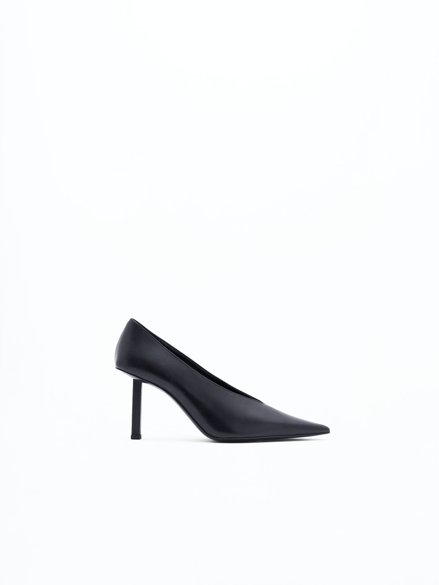 Filippa K Pointy High Pumps In Black