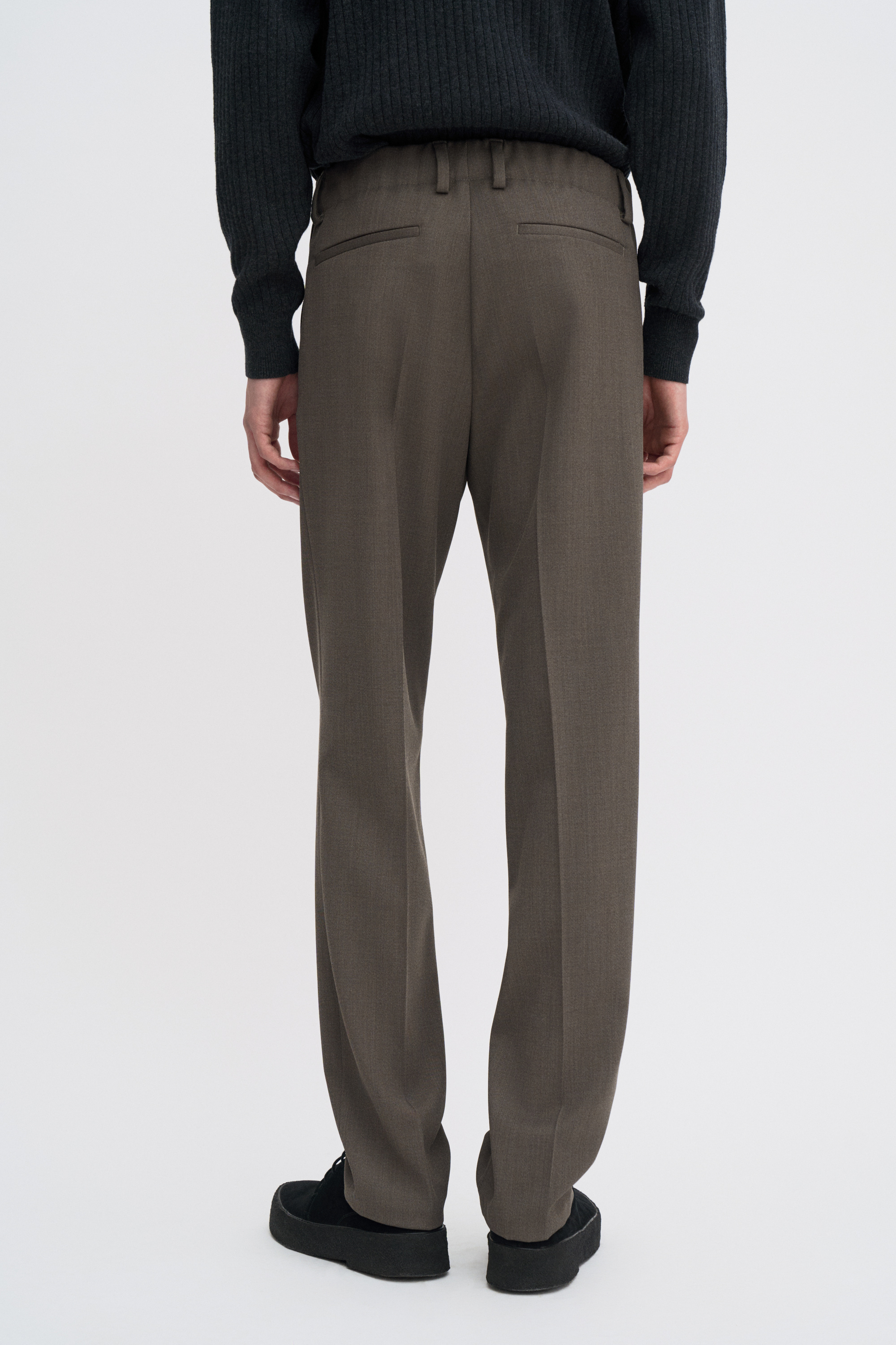 Filippa K Troy Trousers In Brown