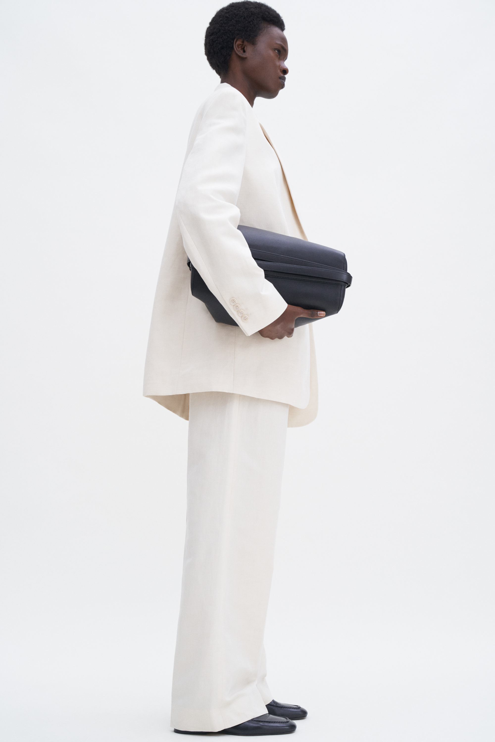 Filippa K Relaxed Straight Cotton Linen Trousers In White