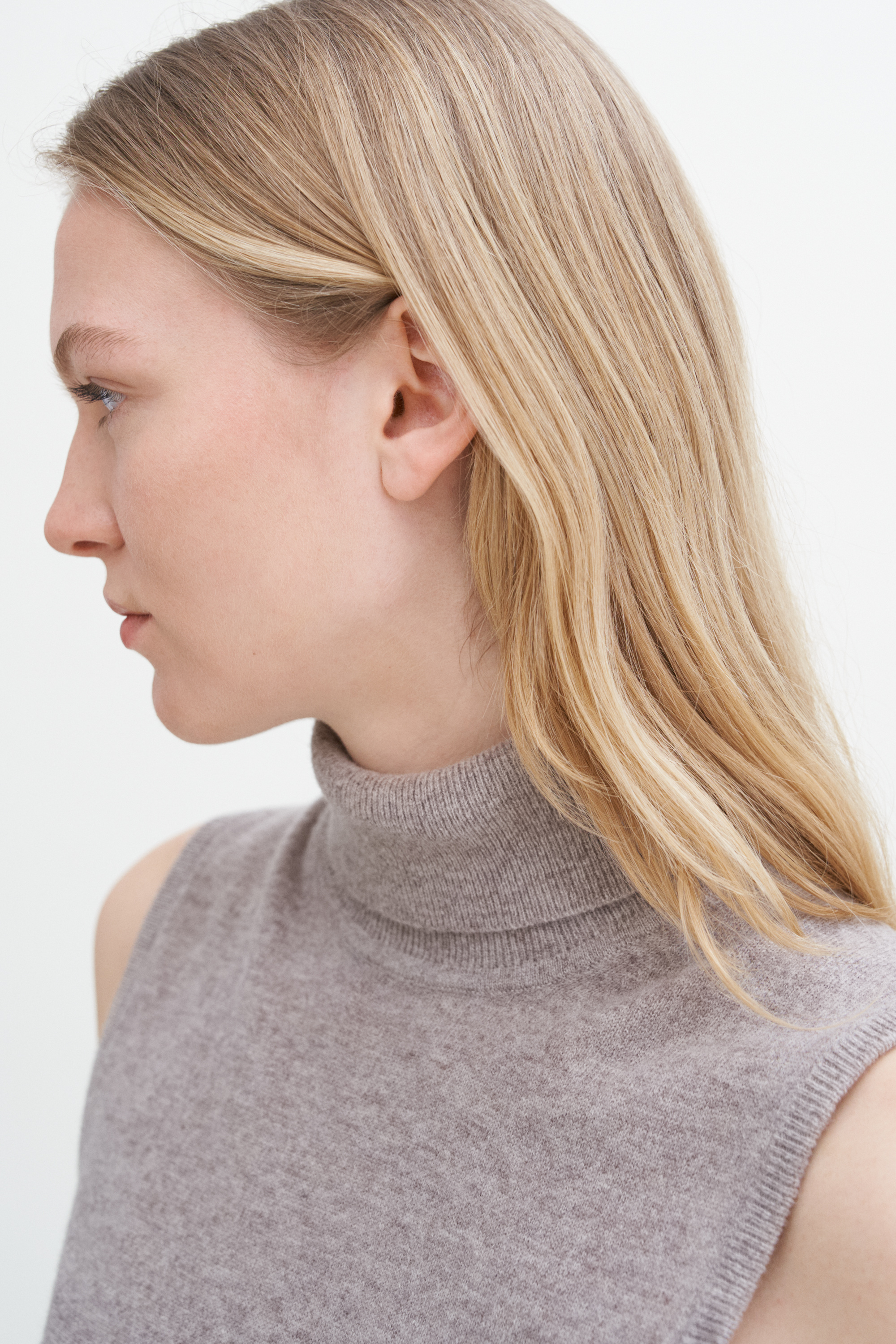 Filippa K Turtleneck Vest In Beige