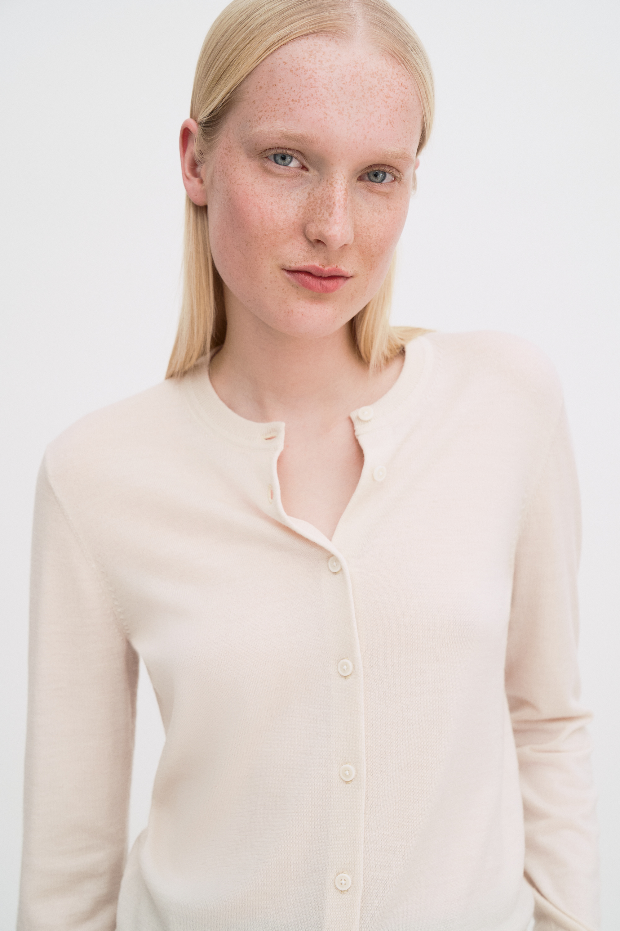 Filippa K Merino Short Cardigan In White