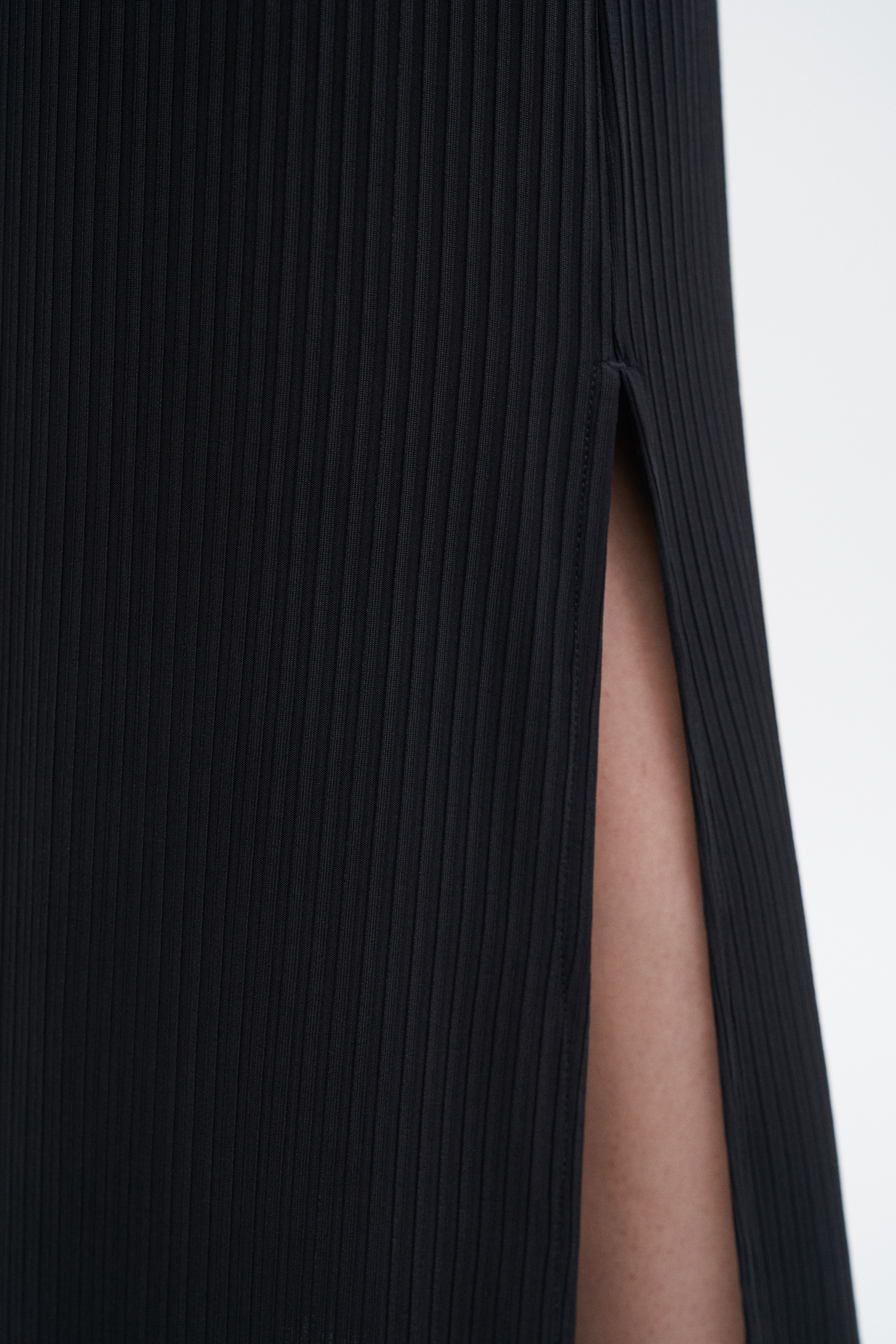 Filippa K Shiny Rib Maxi Skirt In Black