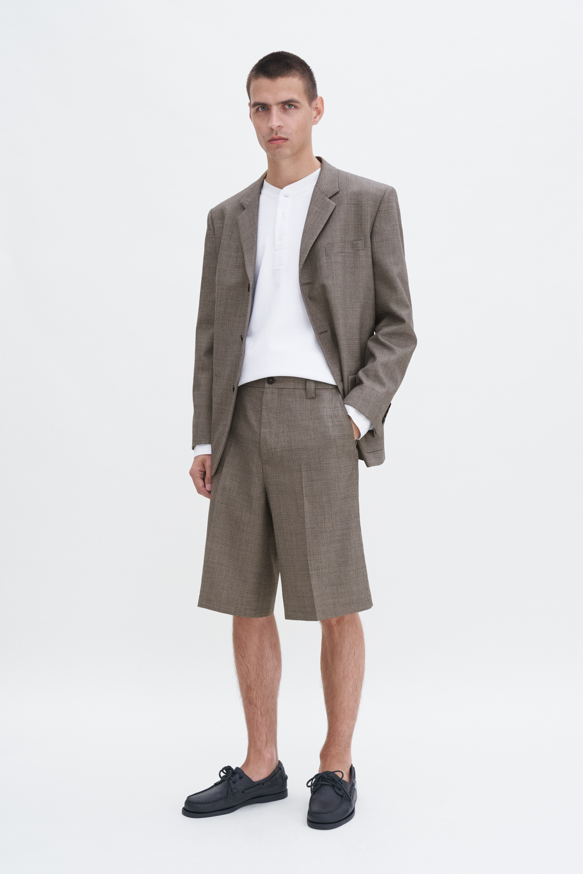 Filippa K Wool Blend Tailored Short In Beige